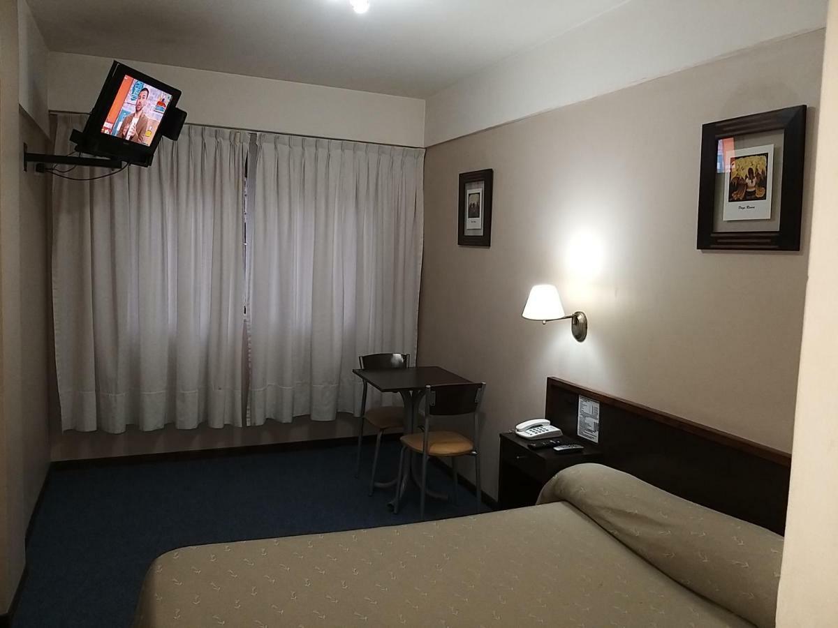 Hotel Carrara Buenos Aires Exteriér fotografie